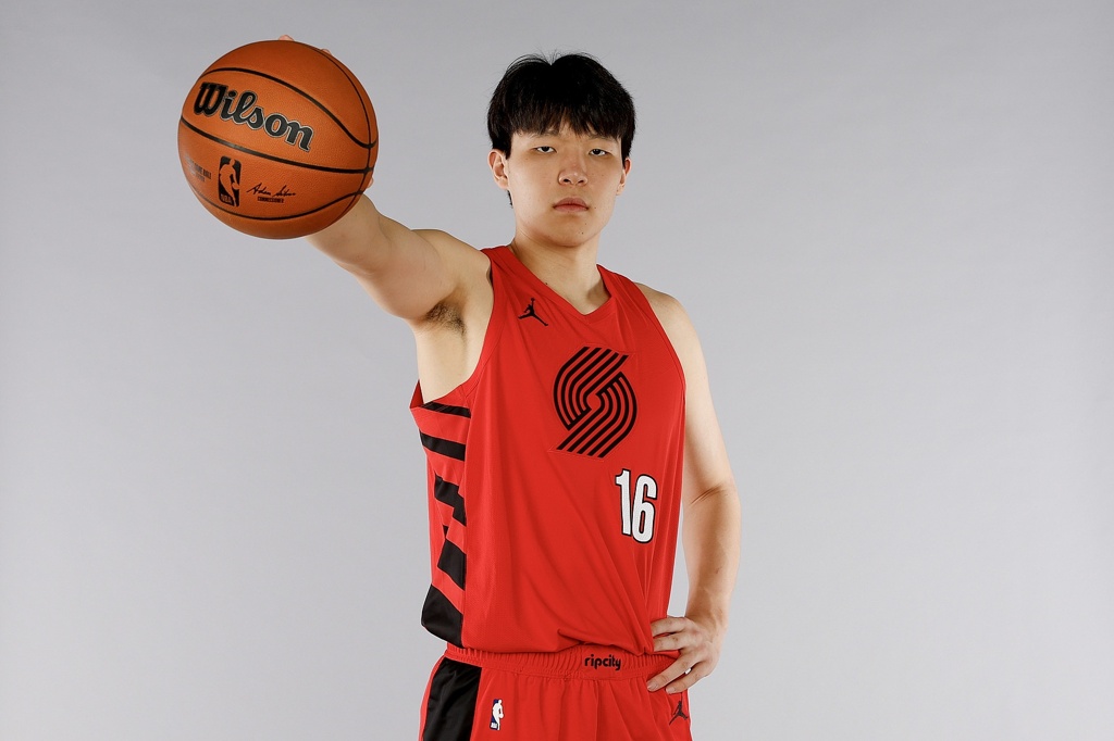 拓记：开拓者首战森林狼可能打小个阵容 预测杨瀚森替补打15分钟